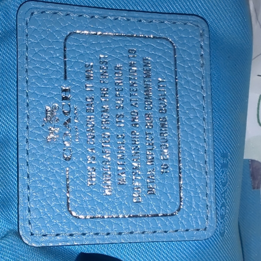 Coach Azure Bag With Silver Hardware And Coach Tag - Picture 6 of 12